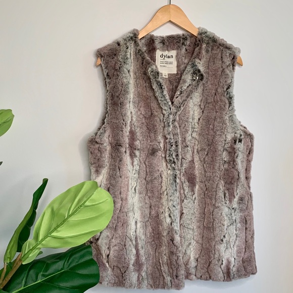 Dylan Faux Fur Vest - Picture 3 of 14